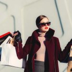 Meta şi EssilorLuxottica, parteneriat în vederea construirii ochelarilor inteligenţi