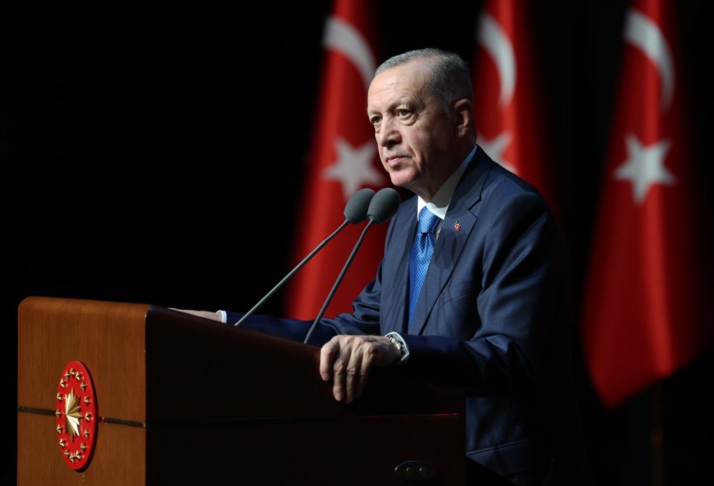 Dictatorii pot fi învinși la urne, Turcia și Erdogan sunt un exemplu