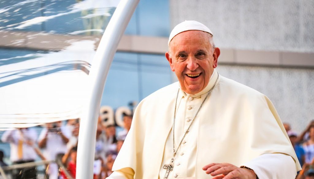 Papa Francisc va publica „Hope”
