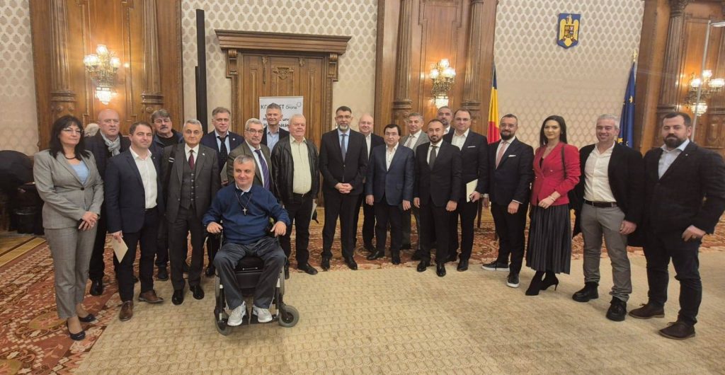 „Lift pentru viaţă”, un proiect de anvergură pentru persoanele vârstnice, cu dizabilităţi şi familiile cu mobilitate redusă