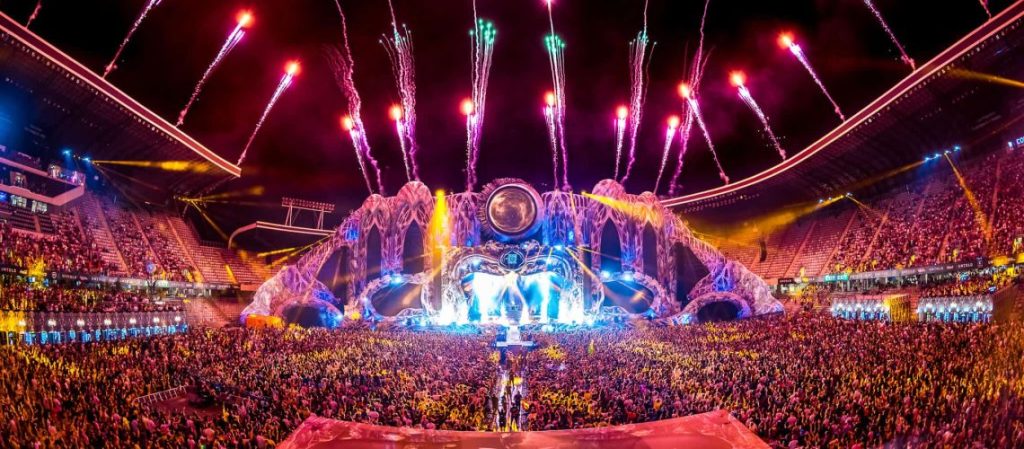 UNTOLD  principalii artiști – Sting, Zara Larsson, Lewis Capaldi, Swae Lee, Martin Garrix