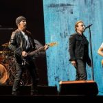Membrii U2 au marcat 50 de ani de la înființarea trupei printr-un concert-surpriză 